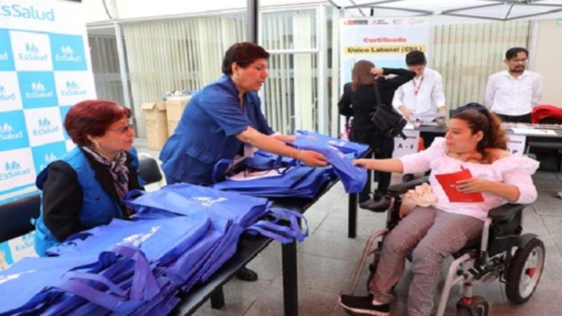 EsSalud logró inclusión laboral de más de 1800 personas con discapacidad