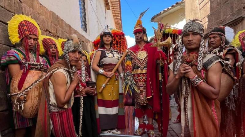 #IntiRaymixTVPerú: Inca y Coya llegan a la Plaza de Armas de Cusco