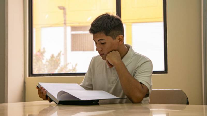 Más de 1700 jóvenes del programa Juntos son seleccionados para estudiar