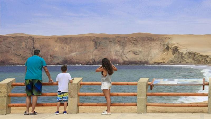 PARACAS