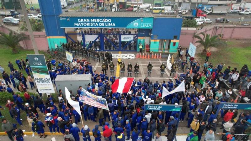 Gran Mercado Mayorista del Lima: acatan paro por segundo día consecutivo