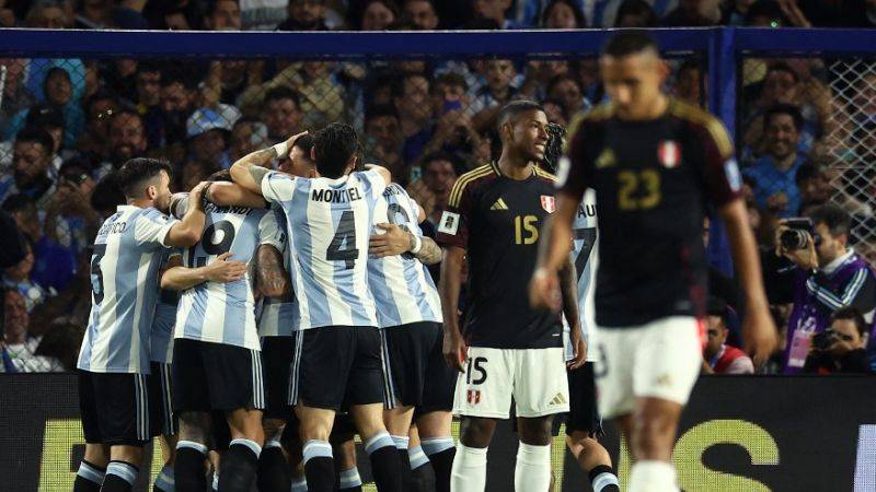 Perú pierde ante Argentina en La Bombonera