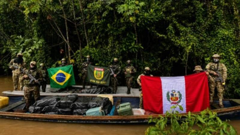Fueras del orden de Perú y Brasil 