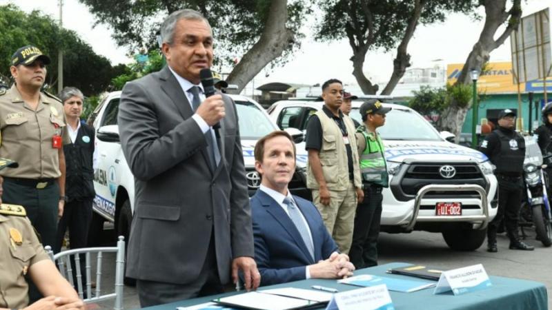 Policía Nacional Ecuador Perú Frontera Mininter Vicente Romero