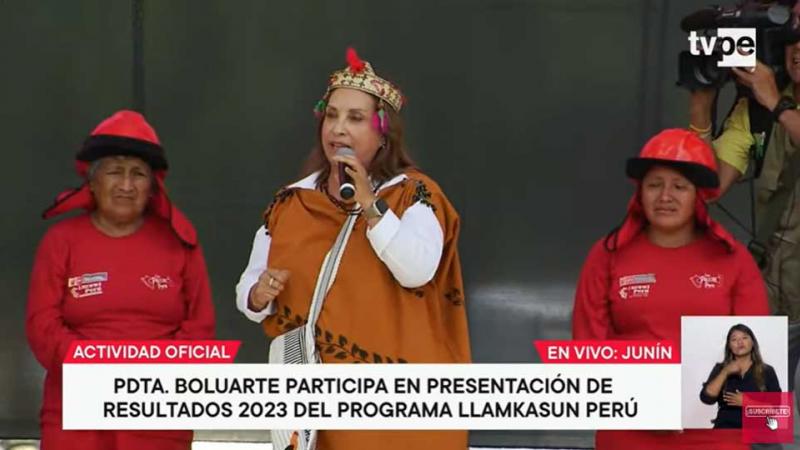 Presidenta Dina Boluarte: alcaldes y gobernadores 