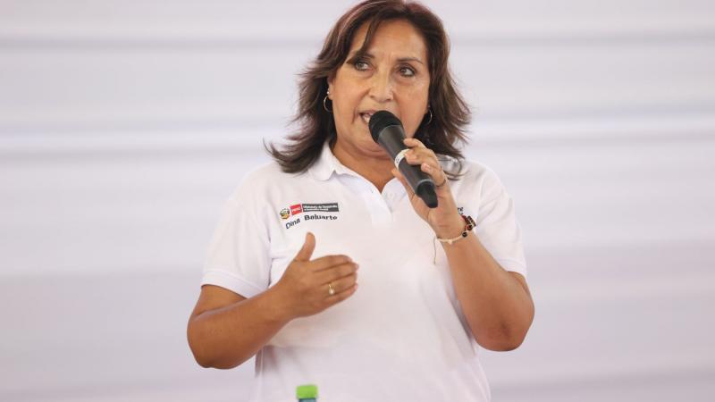 Presidenta Dina Boluarte Peru Política Minsa Ministerio de Salud.