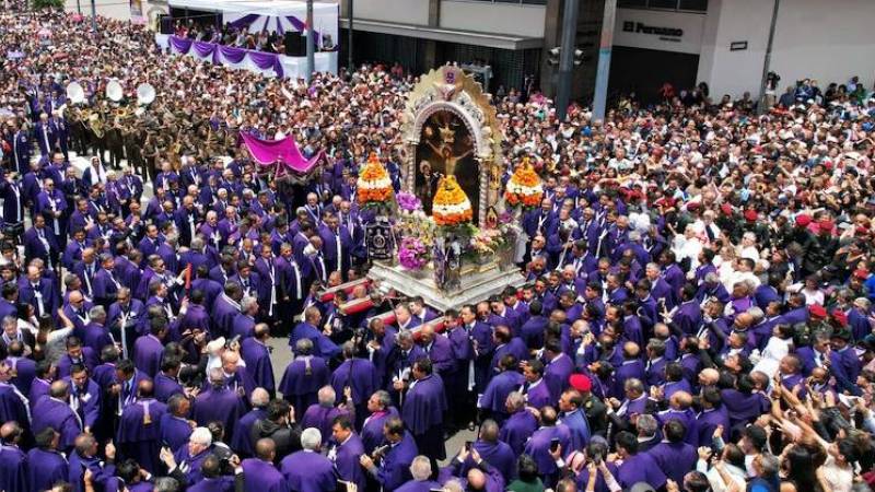 PROCESION DEL SEÑOR DE LOS MILAGROS