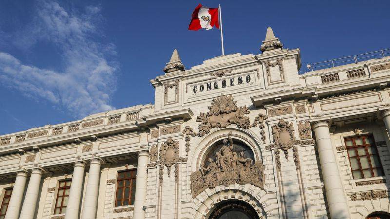 Proyecto de ley de Renovación Popular busca cerrar beneficios a sentenciados por terrorismo mayores de 80 años
