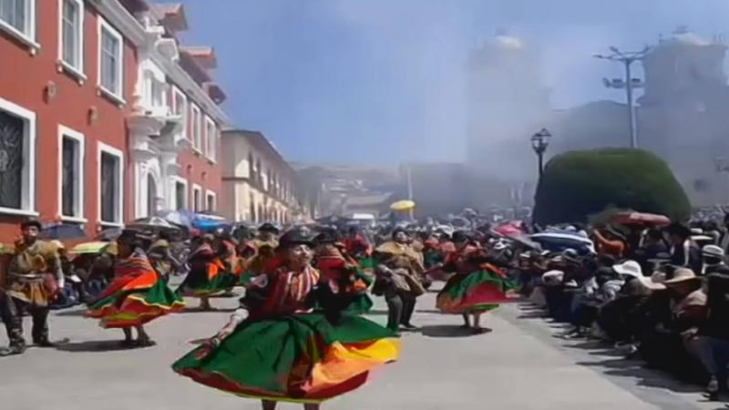 Puno Pasacalle Festival Folklore incendio bomberos