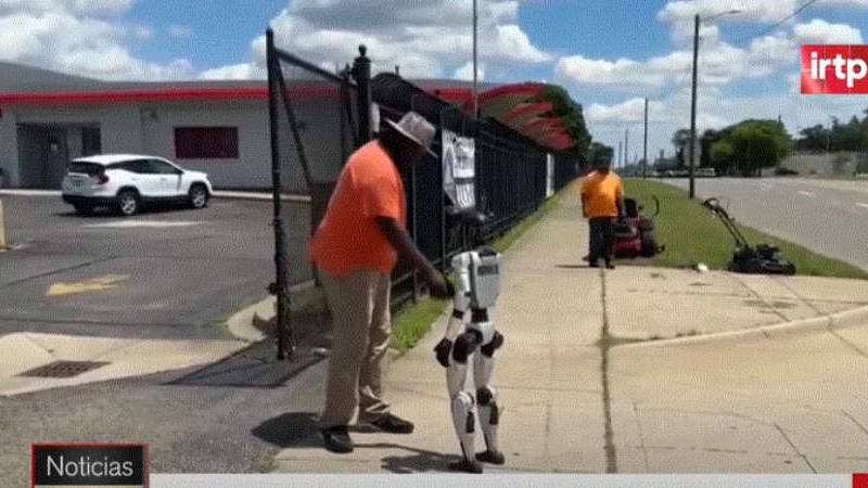 Robot