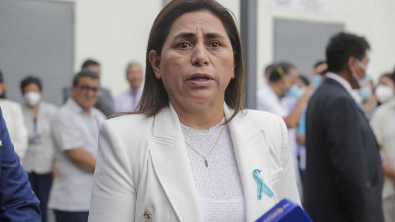 Congreso aprueba interpelar a la ministra de Salud por casos de dengue