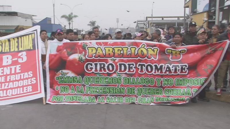 Santa Anita Gran Mercado Mayorista comerciantes mayoristas paro indefinido protesta EMMSA Municipalidad de Lima