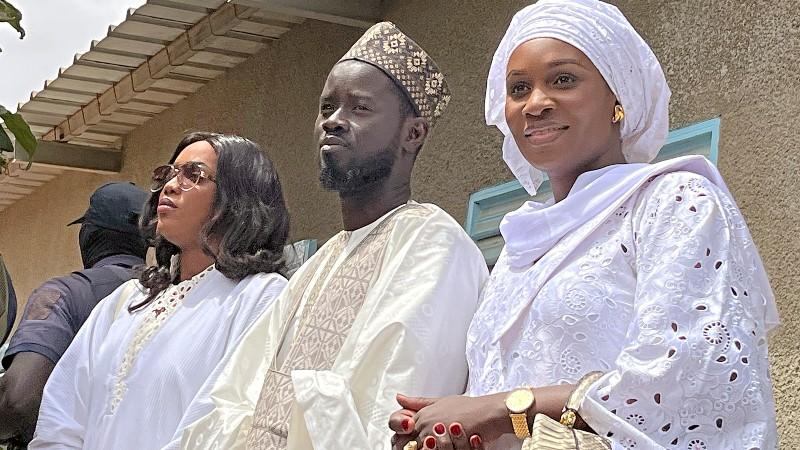 Senegal presidente dos esposas  poligamia