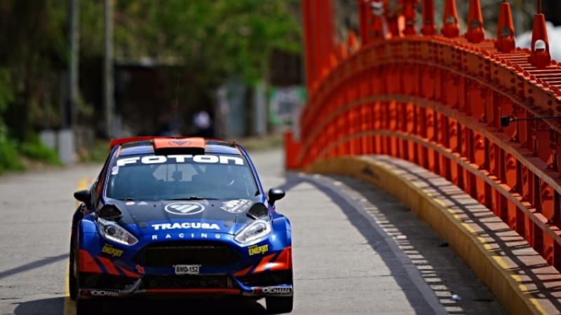Auto usado por el Team Tracusa Racing en el Rally Caminos del Inca 2023