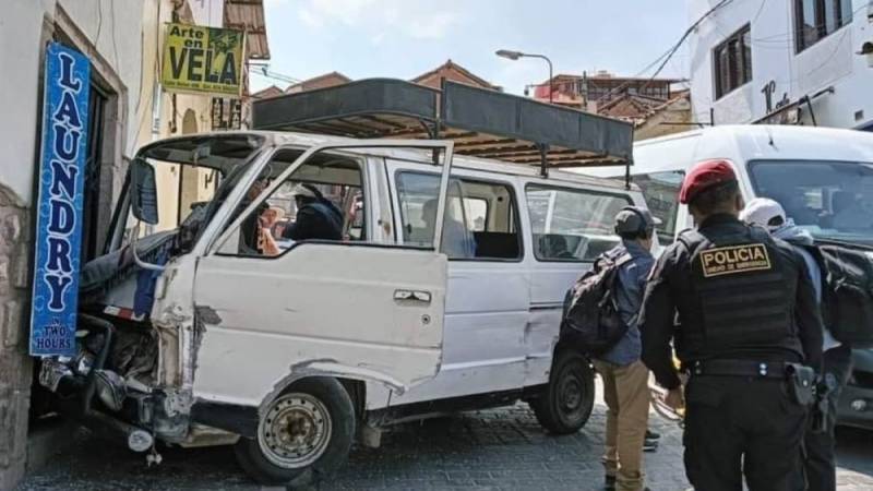 triple choque en Cusco