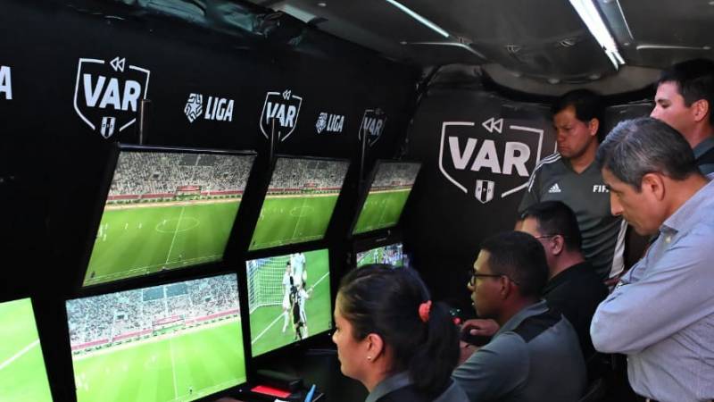 VAR Liga 1 