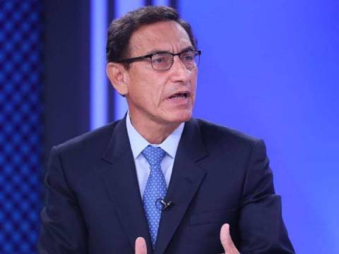 Comisión Permanente recomienda inhabilitar a expresidente Martín Vizcarra por cierre del Congreso.