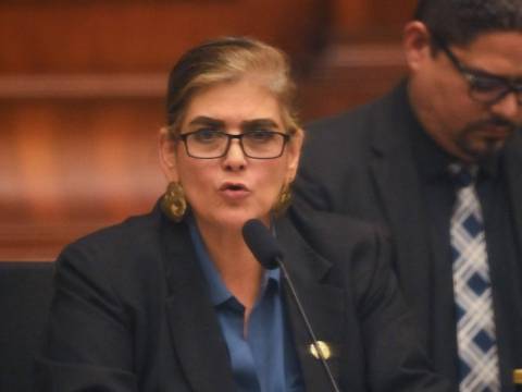 ministra de Ecuador