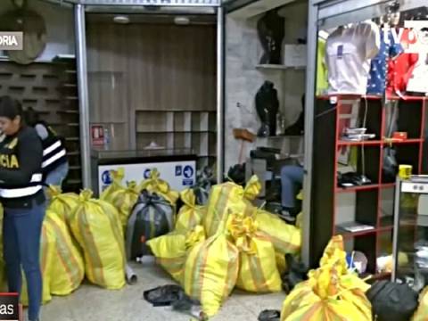 gamarra mercadería ilegal ropa piratería