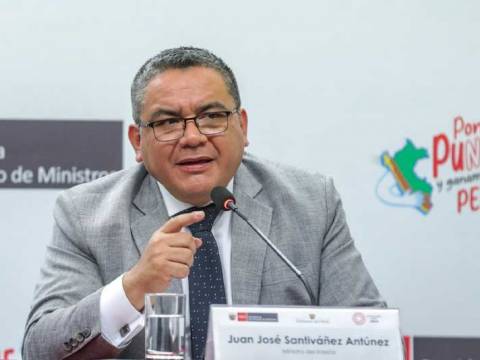 Juan José Santiváñez