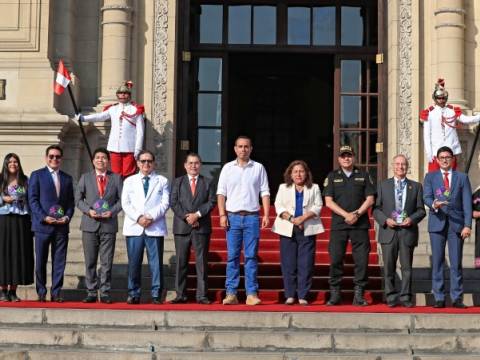 presidente josé jerí voluntariado palacio de gobierno