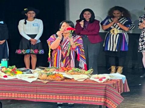 Chicago Ministerio de Relaciones Exteriores consulado quechua  café