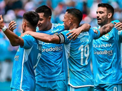 Sporting Cristal ante Cusco FC y se mantiene lider del Apertura