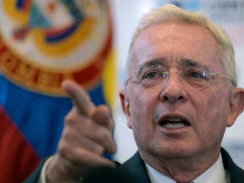 Álvaro Uribe 