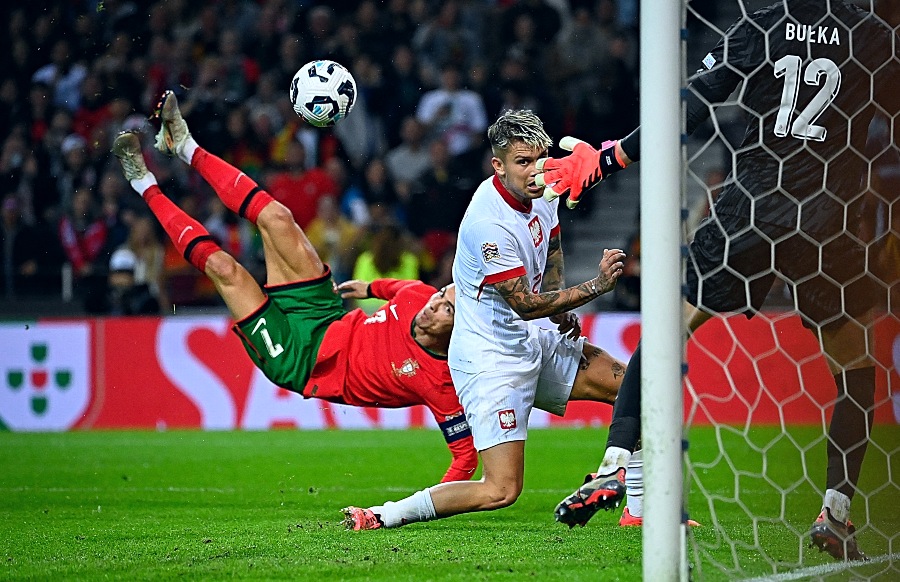 Cristiano Ronaldo cr7 chilena gol portugal