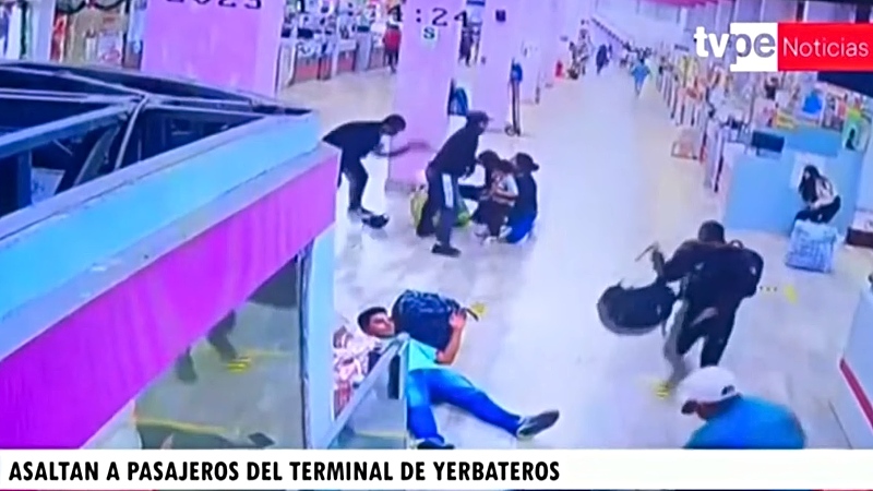 Terminal yerbateros asalto armas de fuego