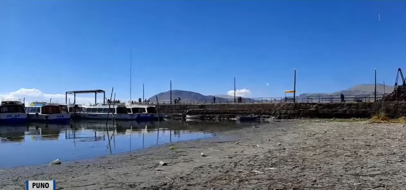 TITICACA BOTE SEQUÍA