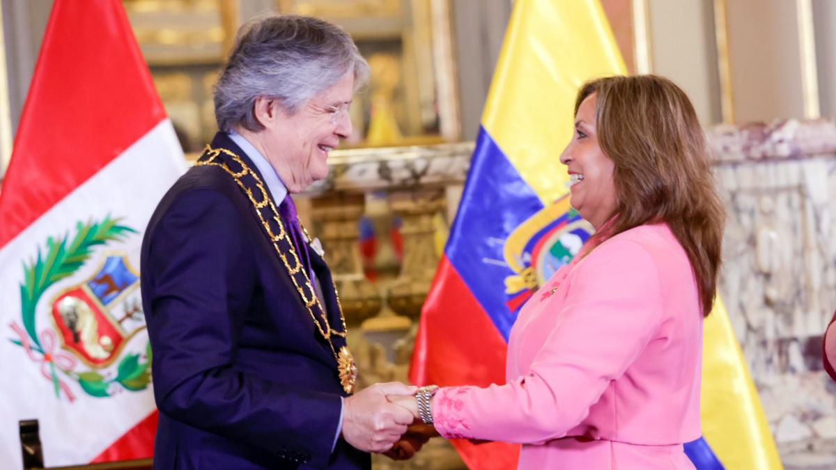 Dina Boluarte Guillermo Lasso Acuerdo de Paz