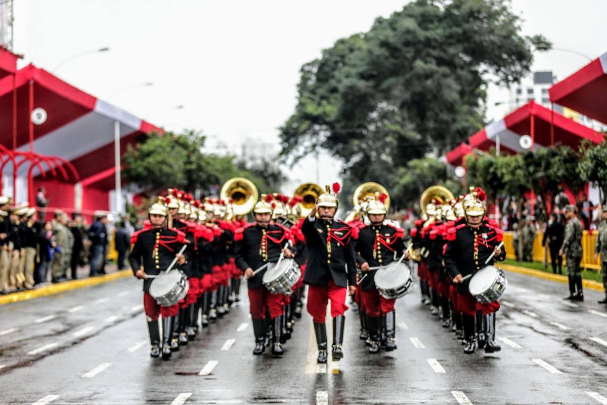 Fiestas Patrias: vuelve el desfile cívico militar a la avenida Brasil