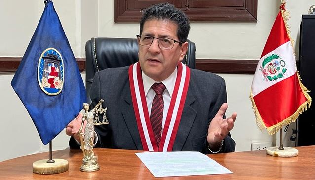 Juez Supremo Ivan Guerrero