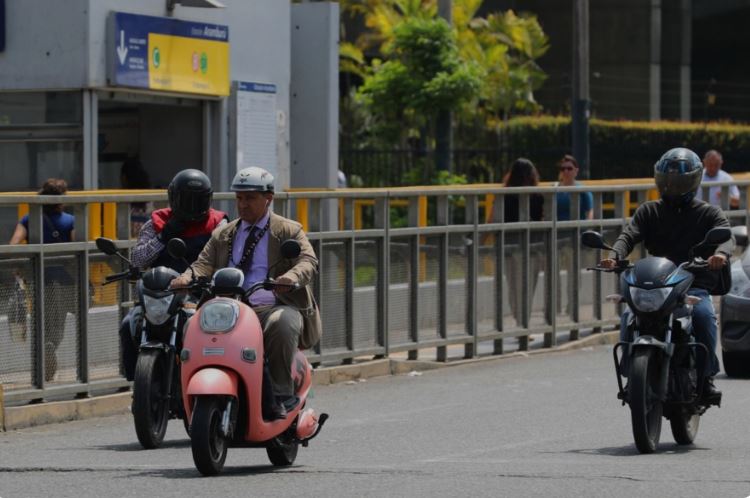 MOTOS LINEALES