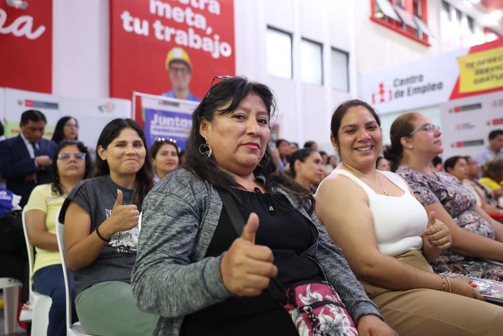 MUJERES