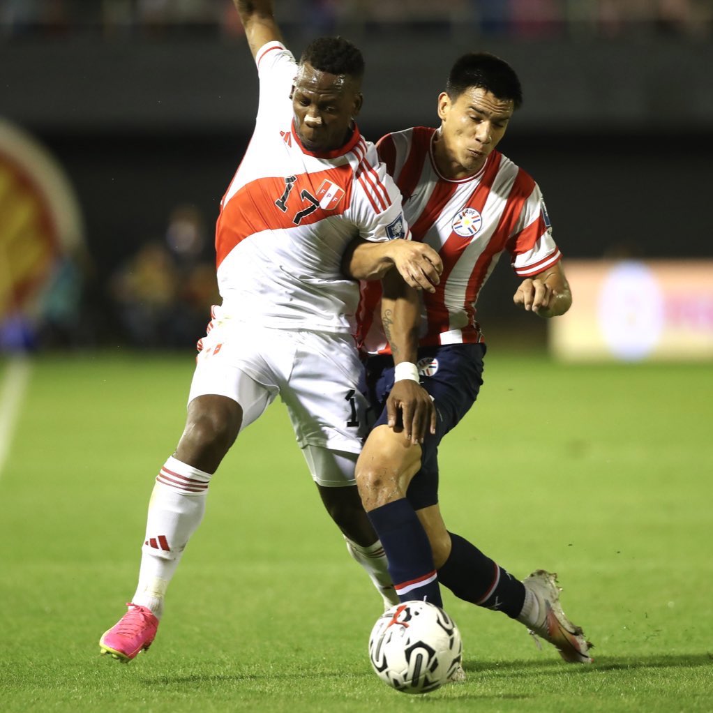 LUIS ADVINCULA - PERÚ VS CHILE