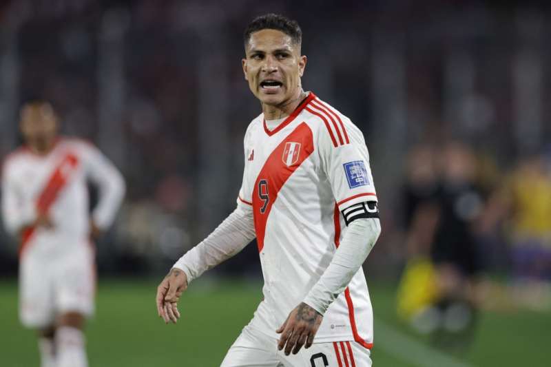 PAOLO GUERRERO  - SELECCIÓN PERUANA 