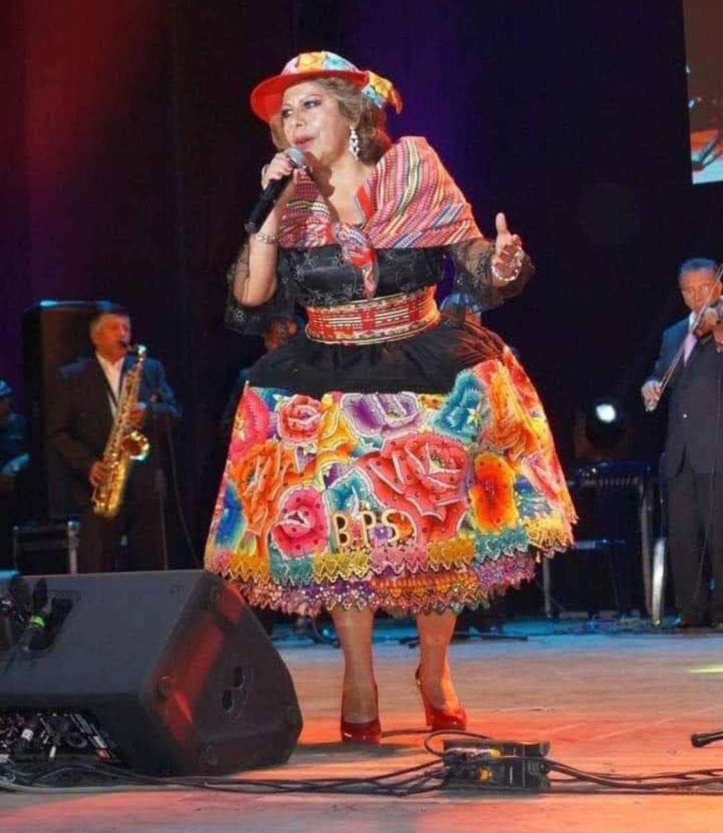 Beatriz Portales en una de sus funciones musicales. Foto: Ministerio de Cultura.